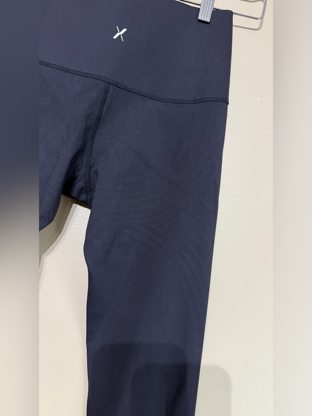 Knix HiTouch™️ High Rise Legging - Picture 13 of 15